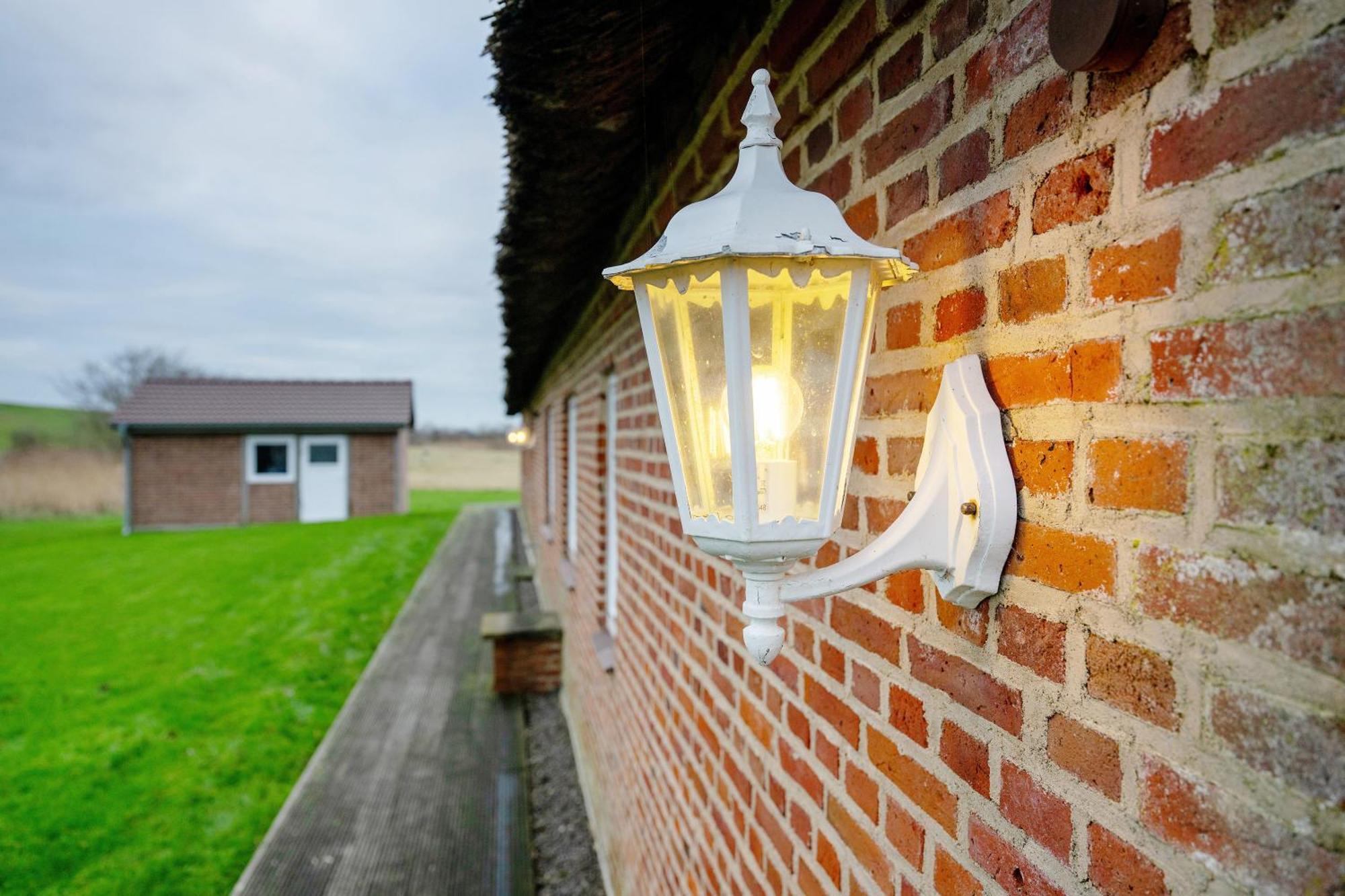 Deichhaus Bullerbue Dagebuell Villa Exterior photo